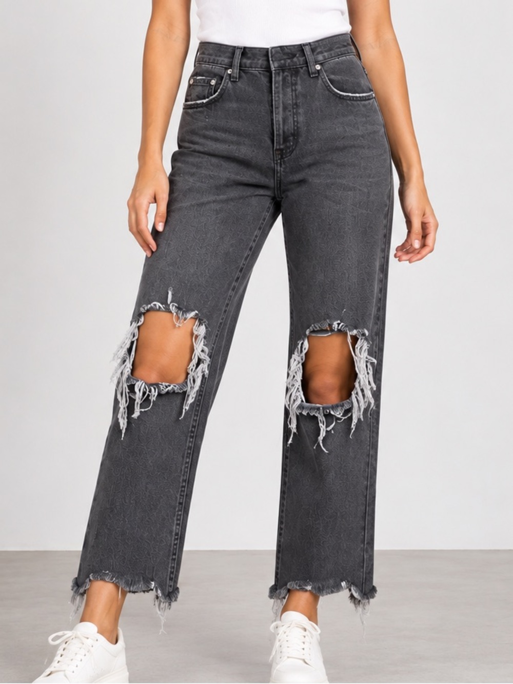 Free people We the Free distressed jeans.